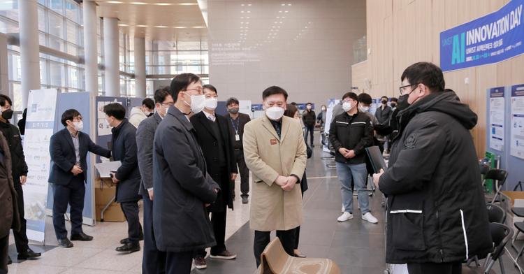 Successful Completion of UNIST AI Innovation Day!