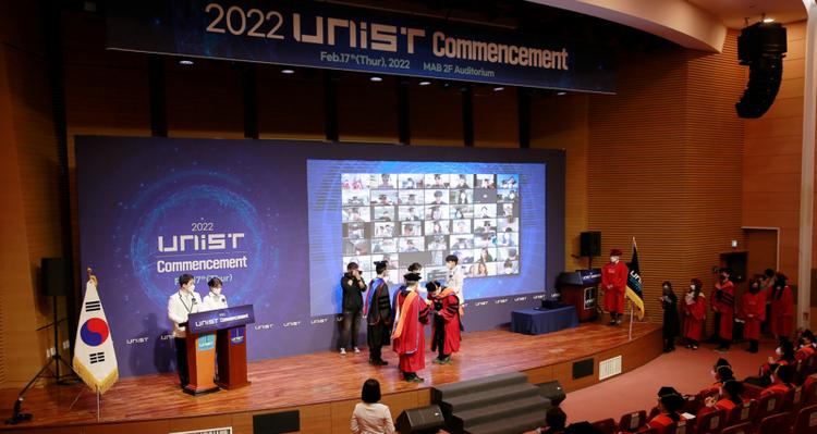 [2022 Commencement] UNIST Confers Degrees to 972 Graduates