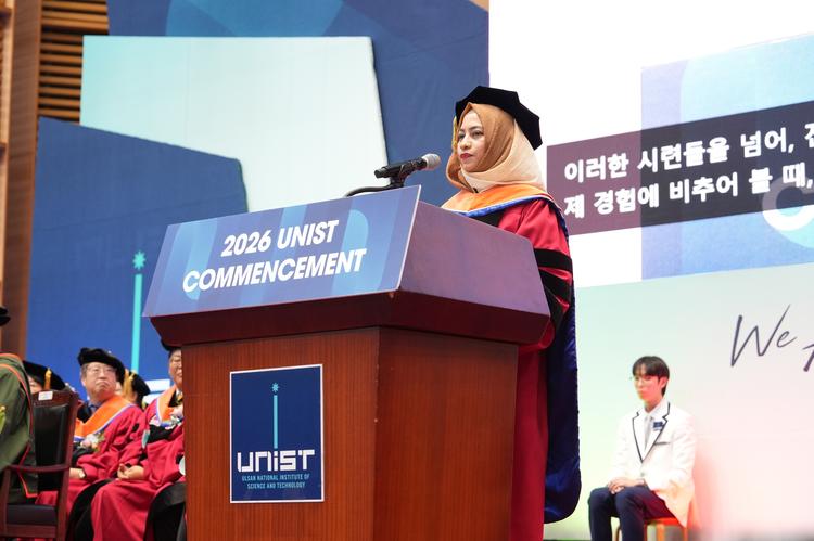 [2026 학위수여식] 외국인 졸업생 대표 리자 박사 “장애물보다 두려운 건 포기”
